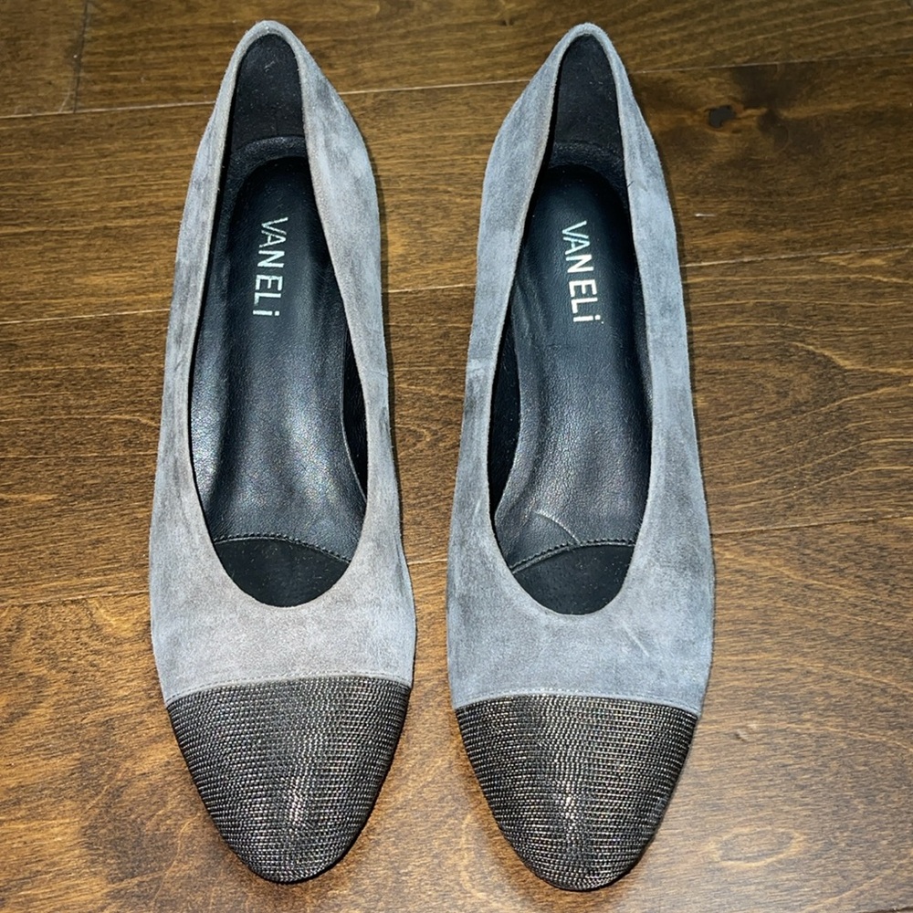 Van Eli Heels - image 2